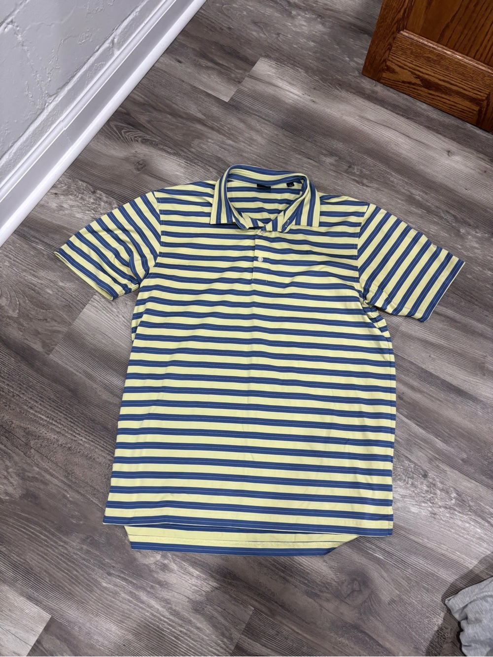 Short-Sleeve Yellow and Navy Striped Golf Polo